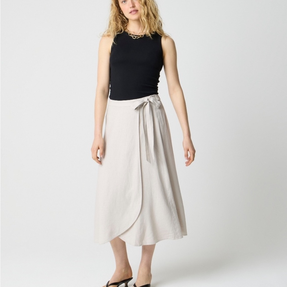 J. Crew Women's Linen Blend Faux Wrap - Large - excellent condition